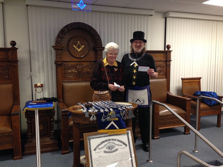 San Bernardino Masonic Lodge #178 -Freemasonry-Freemasons of California _ Worshipful Mark Stilt thanking Mrs Gresham for her generous donation to our Lodge.
